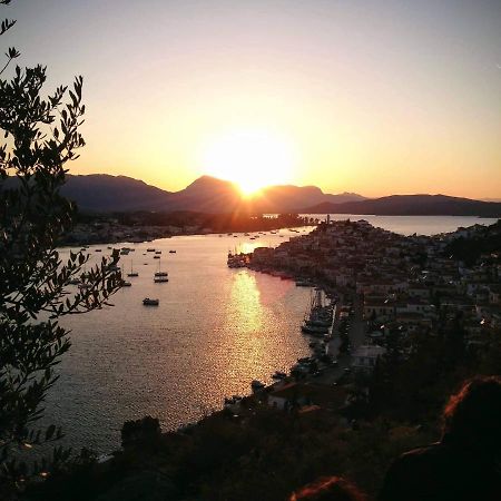 Sunray Studio In Poros Apartman Pórosz Kültér fotó